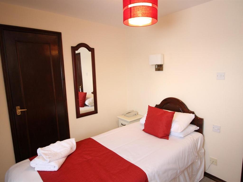 Pilgrims Hotel Canterbury Habitación foto