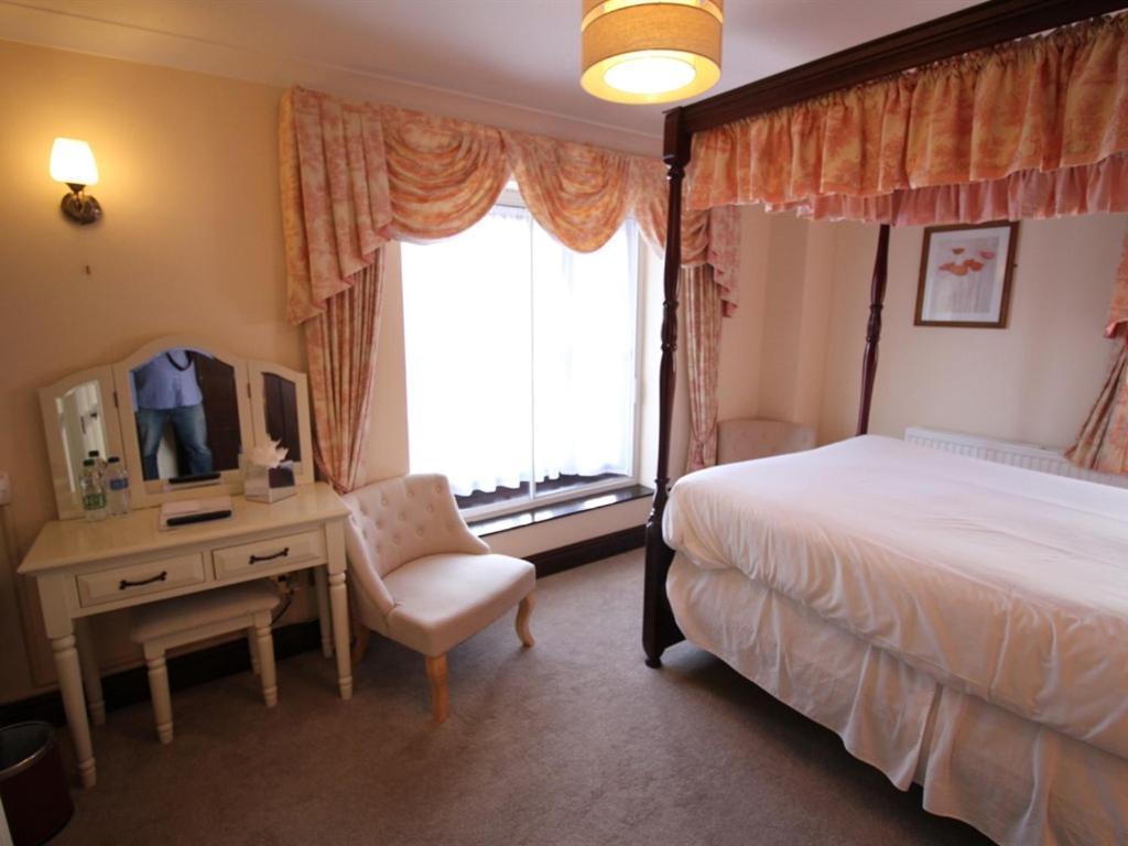 Pilgrims Hotel Canterbury Habitación foto